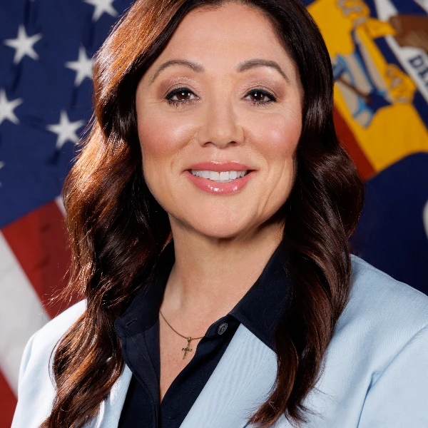 Lori Chavez-DeRemer out as Labor Secretary?