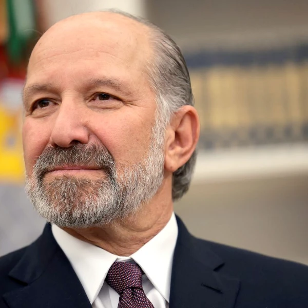 Howard Lutnick out as Commerce Secretary?